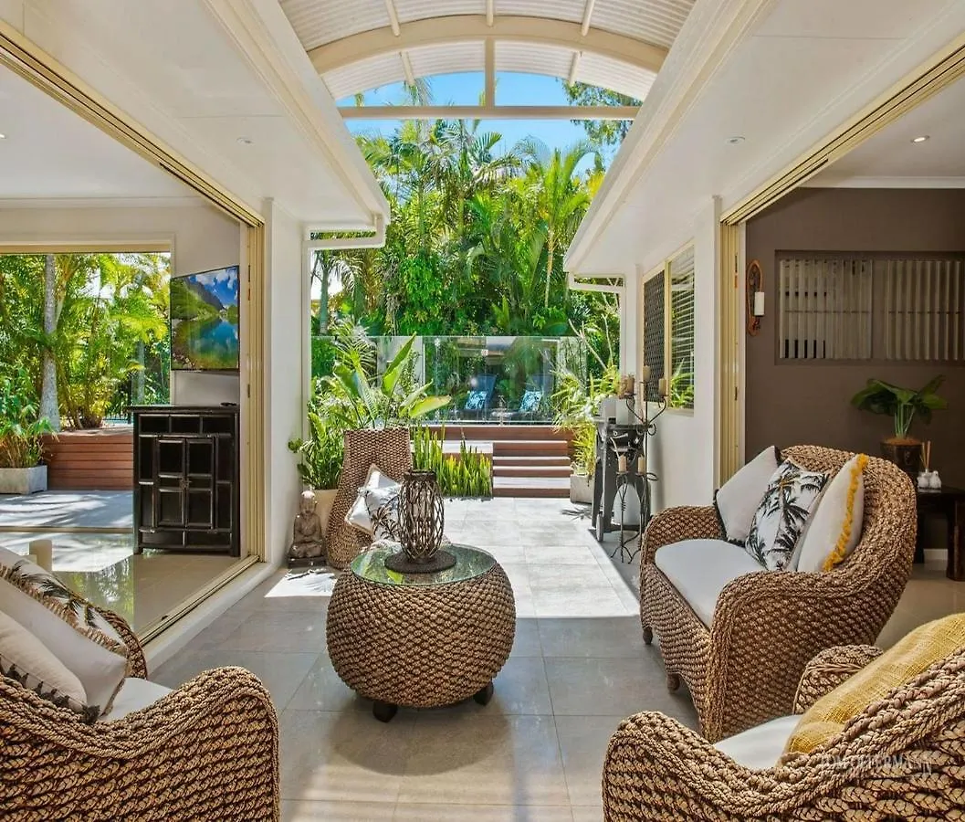 Tropical Oasis Villa Marcus Beach Holiday home